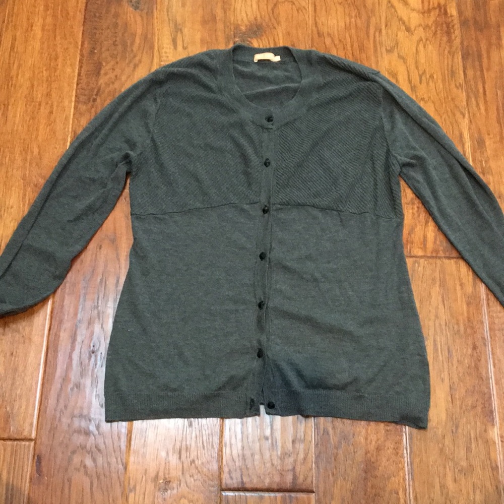 CUTE BUTTON UP SWEATER